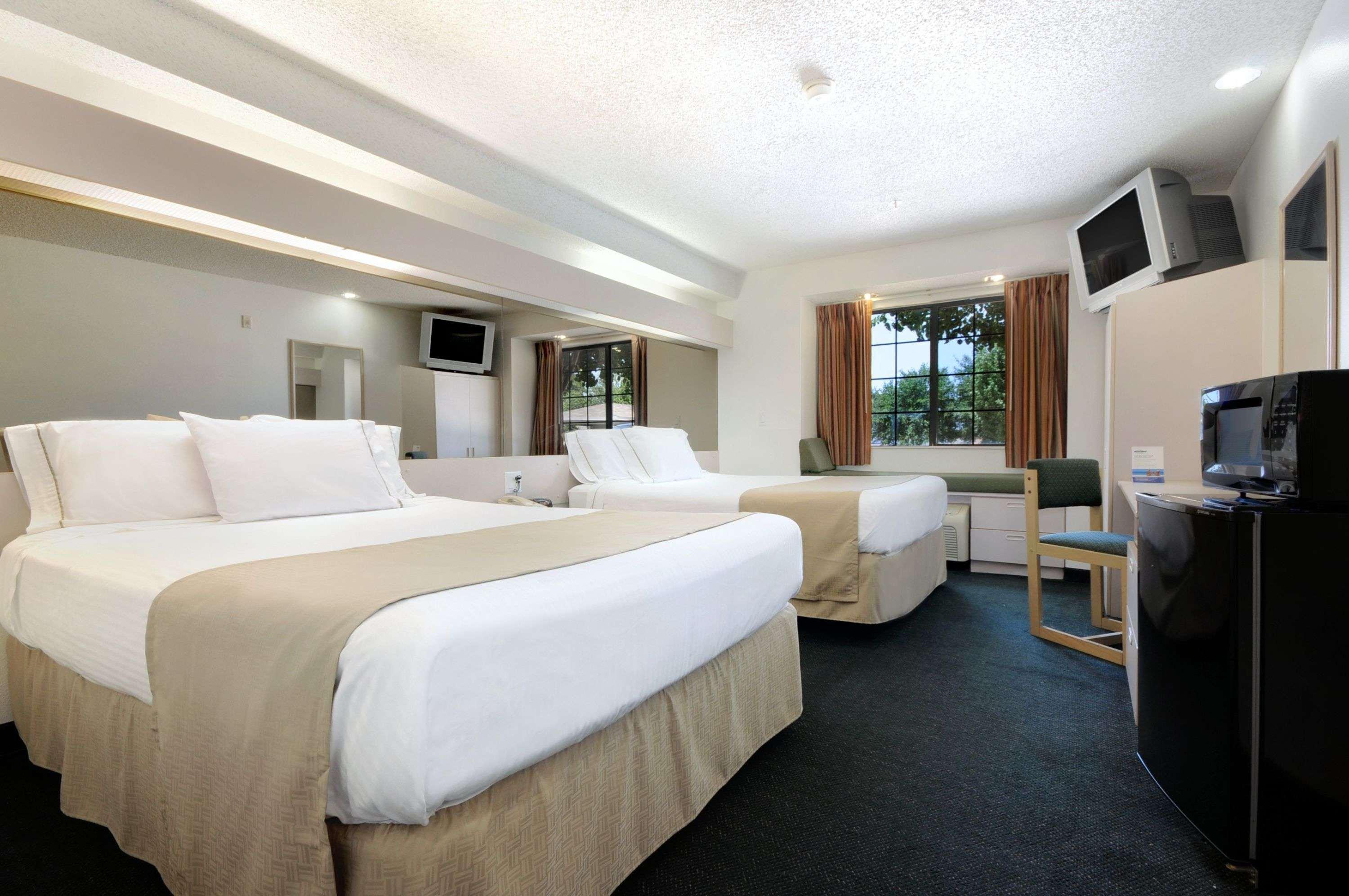 Travelodge By Wyndham Arlington/Dallas Area Rum bild