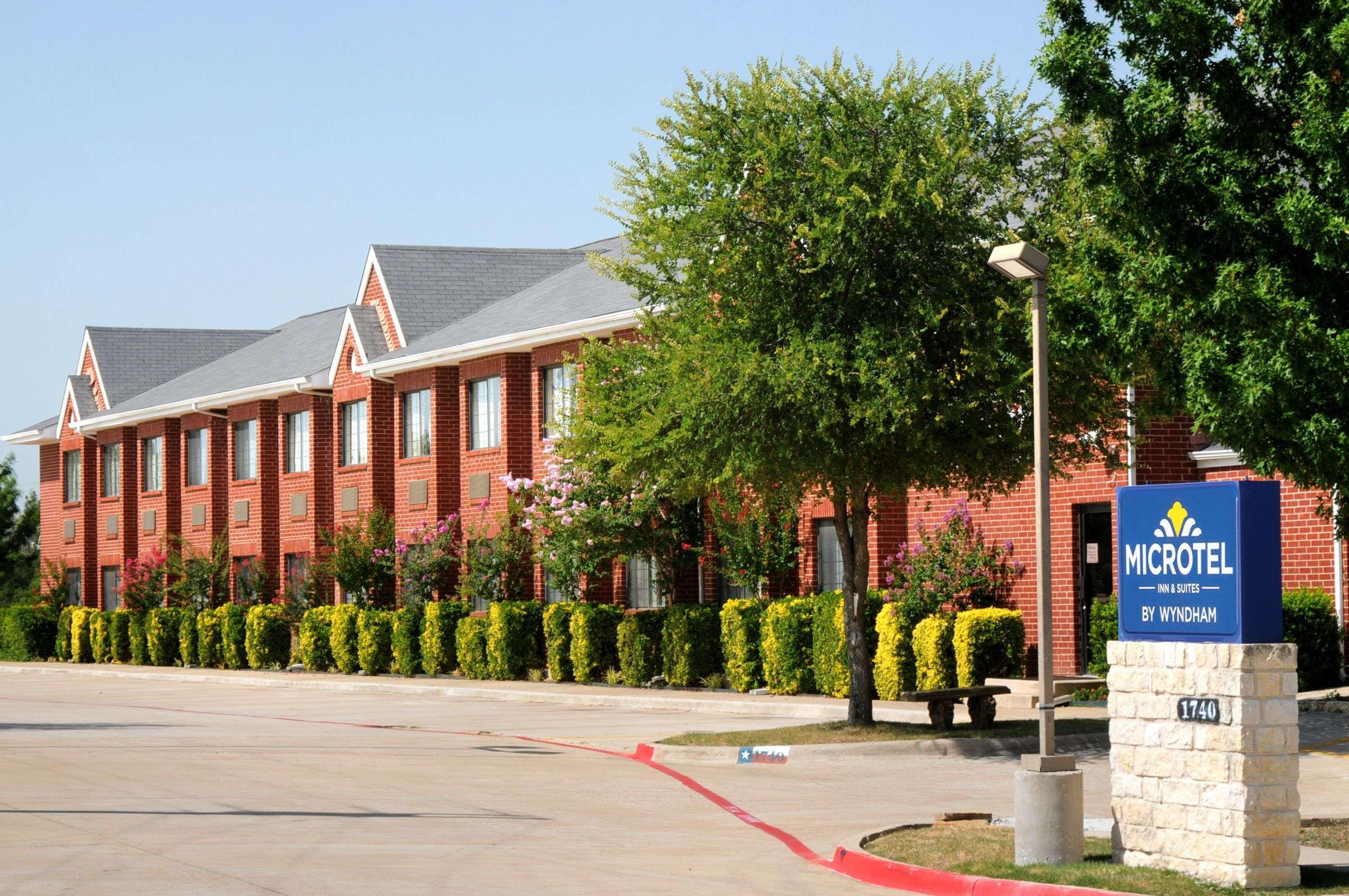 Travelodge By Wyndham Arlington/Dallas Area Exteriör bild