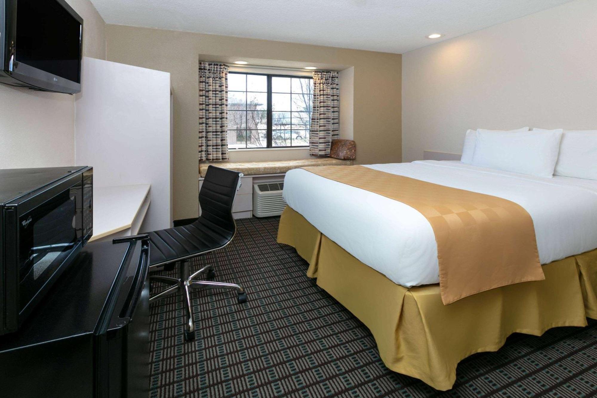 Travelodge By Wyndham Arlington/Dallas Area Exteriör bild