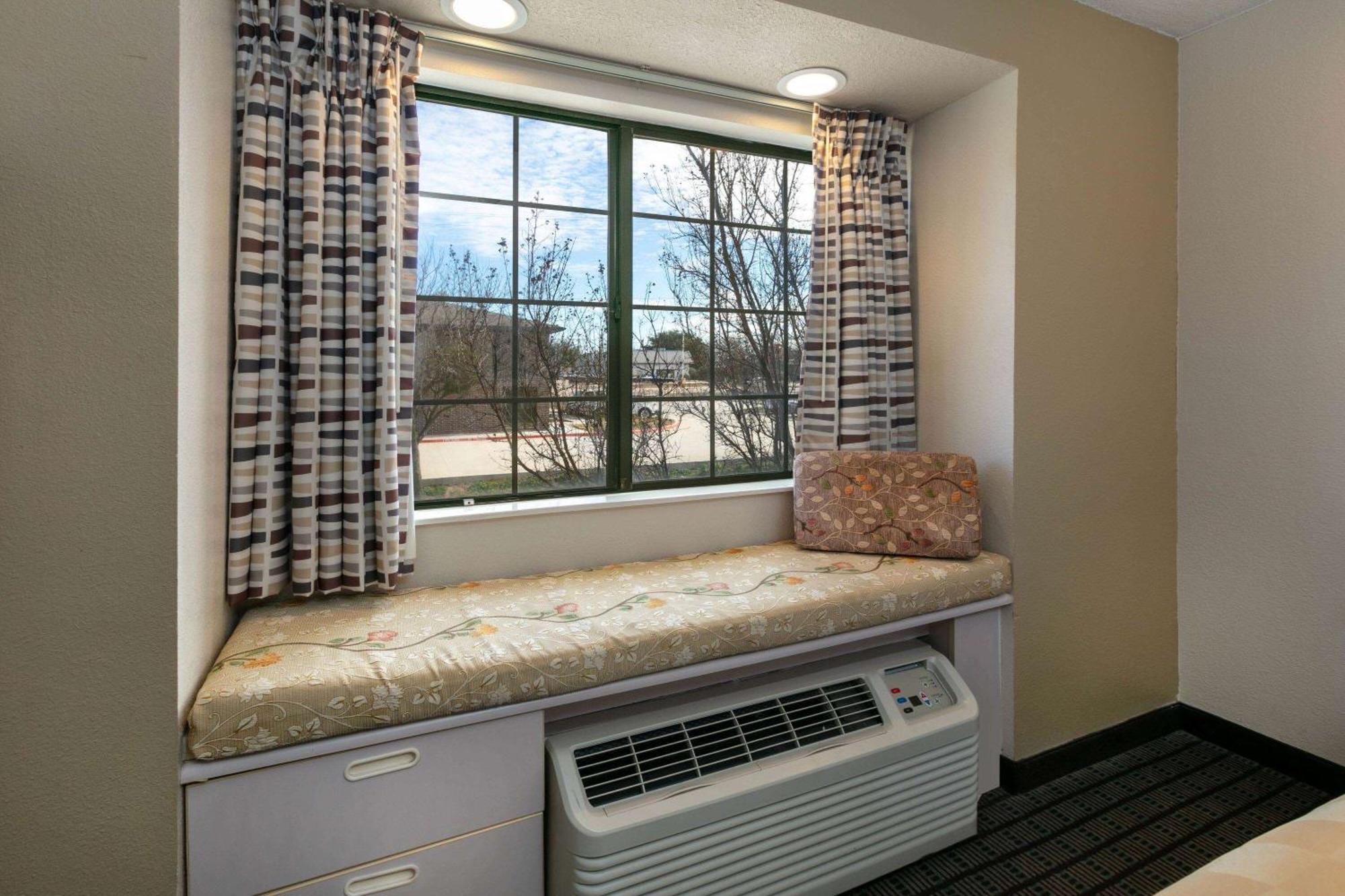 Travelodge By Wyndham Arlington/Dallas Area Exteriör bild