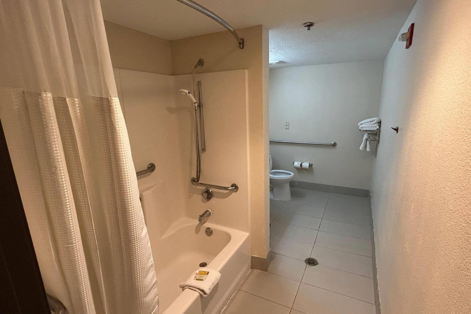 Travelodge By Wyndham Arlington/Dallas Area Exteriör bild