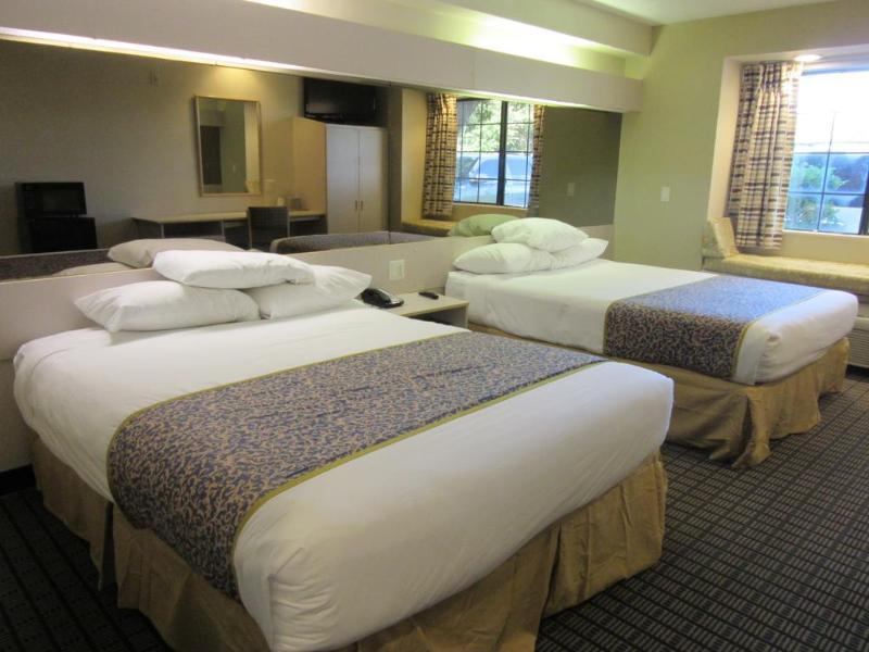 Travelodge By Wyndham Arlington/Dallas Area Exteriör bild